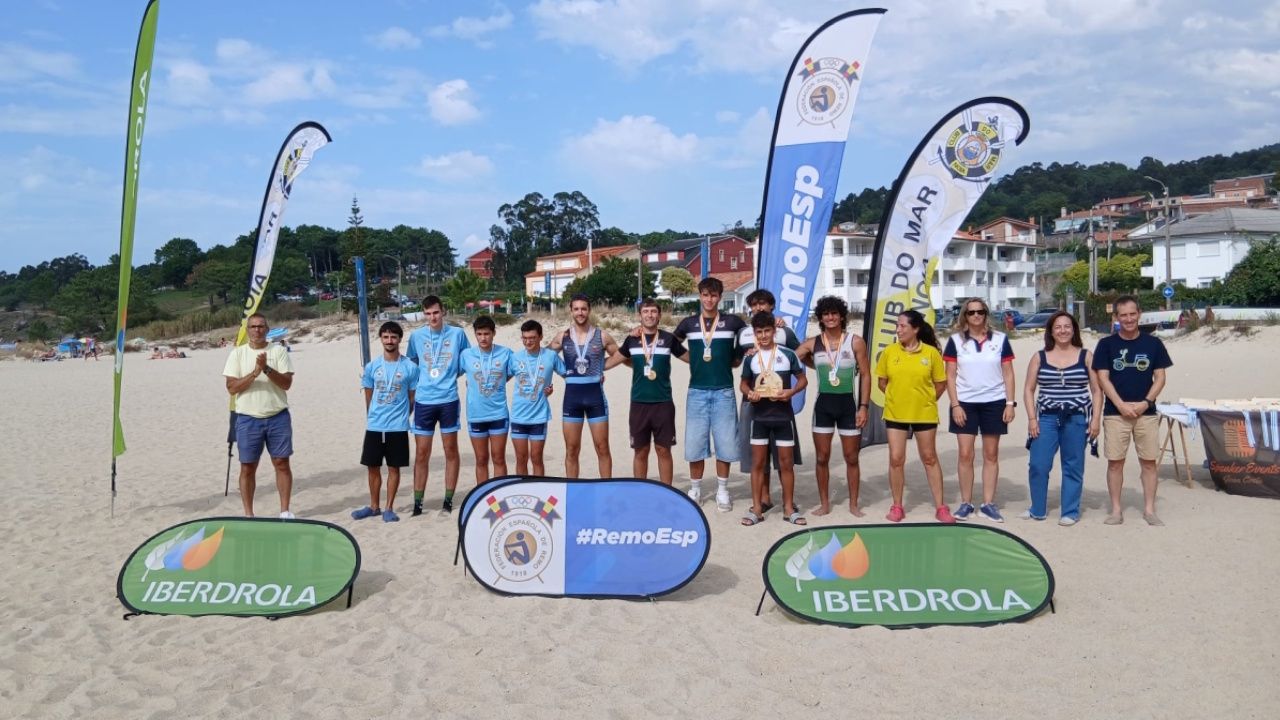 Los clubes Puebla y Miño lograron dos triunfos en la liga nacional de remo de mar