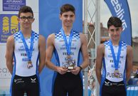 Triatletas ferrolanos.