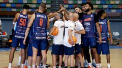 Pi�a del Leyma B�squet Coru�a en el primer entrenamiento de la temporada 2026-2027.