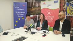 Olga Rocamonde, Lara M�ndez y Mauricio Repetto presentando el programa de inserci�n laboral