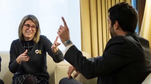 Elsa Artadi, portavoz del grupo parlamentario de Junts, y Roger Torrent, presidente del Parlament