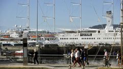 El crucero �Wind Surf� ayer en Ferrol 