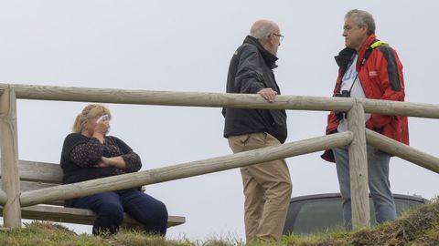 .-El helicptero de Bomberos de Asturias ha localizado un cadver en un acantilado de la zona de Cabo Vidio, donde est trabajando el operativo para localizar al alcalde de Soto del Barco, Jaime Prez