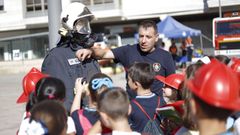 Los equipos de emergencias ense�an su potencial en Ribeira
