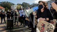 Imagen de archivo de una protesta de padres y alumnos del colegio en favor de la readmisi�n de la directora