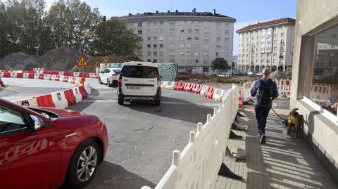 Baips rodado provisional para comunicar la calle Nova de Caranza y la Trinchera.