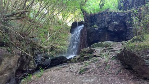 Cascada de Bouzafra en la senda del ro Eifonso