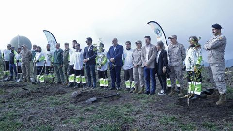 INAUGURACION DEL BOSQUE DEFENSA-IBERDROLA EN LA ESTACION DE VIGILANCIA AEREA EVA 10 DEL BARBANZA