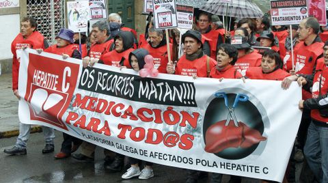 Los afectados reclaman que todos los pacientes tengan acceso a los tratamientos punteros