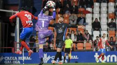 Marqueta ataja en ltima instancia uno de los arreones del Lugo en el ltimo derbi