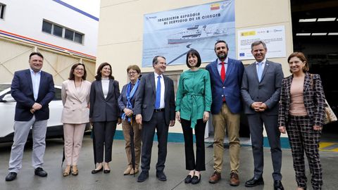 El delegado del Goberno, Jos Miones, visita con la ministra de Ciencia e Innovacin, Diana Morant, el astillero Armn ene Vigo, donde se reunieron con la secretaria general de Pesca, Alicia Villauriz, y el alcalde Abel Caballero