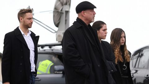 El exmarido y los hijos de Dololres O'Riordan