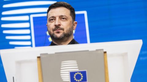 El presidente ucraniano, Volodimir Zelenski, durante una conferencia de prensa en Bruselas
