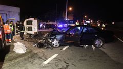 Imagen de archivo de un accidente en la N-120 en Ponteareas, en el que muri un empresario de 44 aos en el 2012
