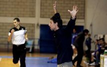 El entrenador del conjunto vilagaciano cree que el baloncesto femenino ha retrocedido quince a�os.