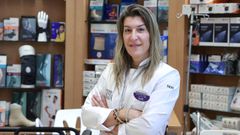 La farmac�utica Noem� Insua, especializada en Ortopedia.