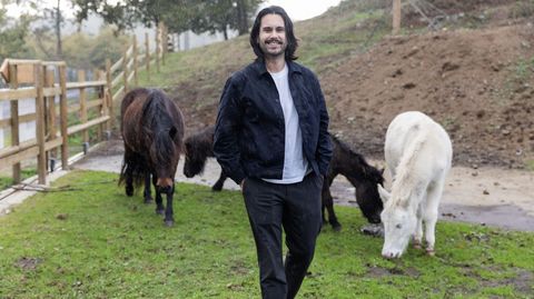 Diego Rama, ao p do castro de Montes Claros, en Vilao