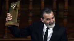 Banderas recibe de manos del rey el galardn Camino Real