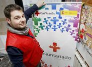 Cristian Rodr�guez nas dependencias da Cruz Vermella en Boiro. 