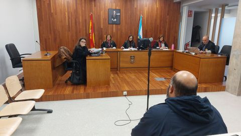 Juicio en Vigo a un hostelero de Baiona acusado de vender coca�na adulterada con f�rmacos