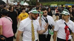 Fanes atienden al primer da de conciertos de Resurrection Fest en Viveiro