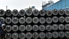 Electrodos de grafito fabricados en la planta Resonac Graphite Spain, en A Coru�a.