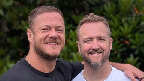 El cantante de Imagine Dragons, Dan Raynolds y su hermano y m�nager, Mac Reynolds