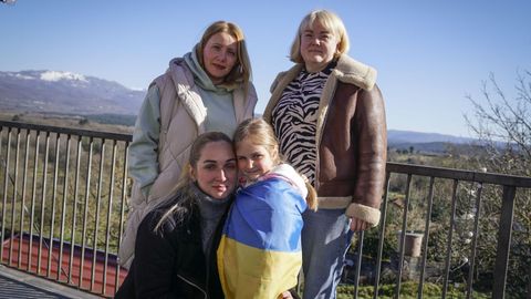 Algunas de las primeras refugiadas ucranianas que llegaron a Ourense siguen residiendo en Maceda