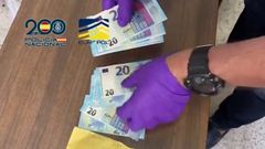 Imagen de los billetes falsos requisados