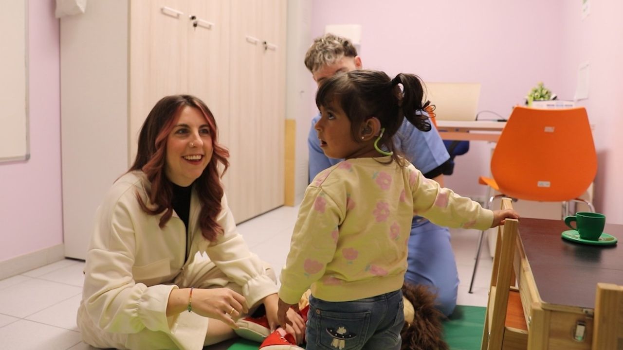 Un proyecto coruñés para la inclusión de la infancia sorda, finalista de los Premios Inocente