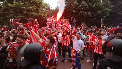Recibimiento al Real Sporting en la previa del partido de playoff contra el Espanyol