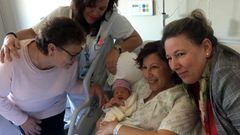 Anxo, el primer ni�o que naci� en el 2019 en Galicia