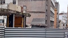 Reparan la grieta del edificio pegado al antiguo mercado de Santa Luc�a