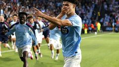Andr�s Anta��n celebra el cuarto gol del Celta Fortuna ante el Andorra.