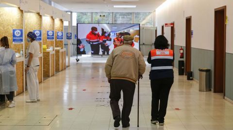 Contina la vacunacin masiva en Expourense