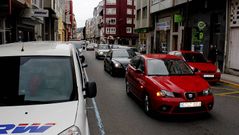 Calle Gran V�a de Carballo.