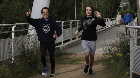 Gente haciendo deporte o paseando en Ourense