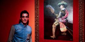 Carlos AG inaugur� sus exposici�n �Armas de diversi�n masiva� en la Fundaci�n Granell. 
