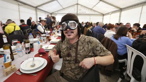 Cocido por San Fidel baixo a carpa do Carril