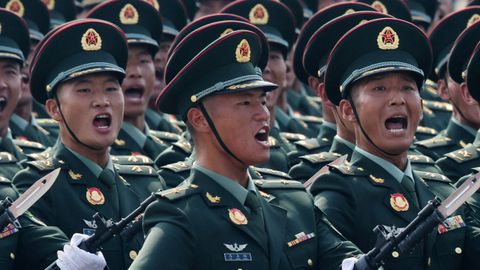 Desfile militar con motivo de la celebraci�n de la victoria de China contra Jap�n en 1945