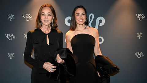 Cumbre de famosos en la inauguraci&oacute;n del exclusivo club de &Iacute;&ntilde;igo Onieva