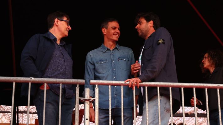 Salvador Illa y el presidente Pedro S�nchez, el s�bado, en el Primavera Sound