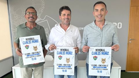 Muñiz, Romero y Martínez, en la presentación.