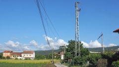 Distintos tipos de fe�smos entre el canal de derivaci�n y la aldea de A Ponte, en Padr�n