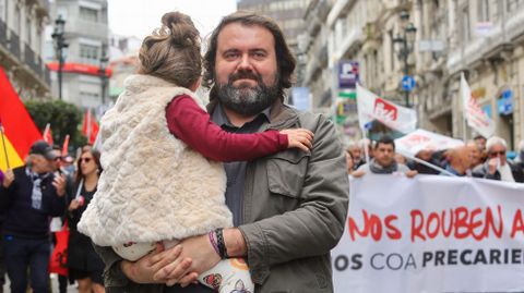 Manifestación de CC. OO. y UGT en Vigo.