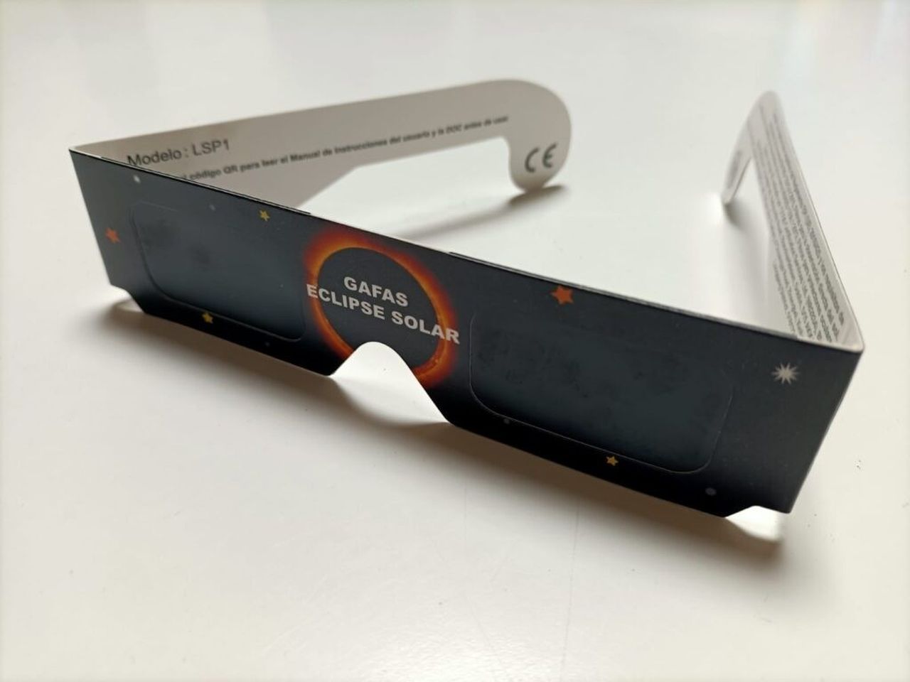 Consumo retira un séptimo modelo de gafas para el eclipse
