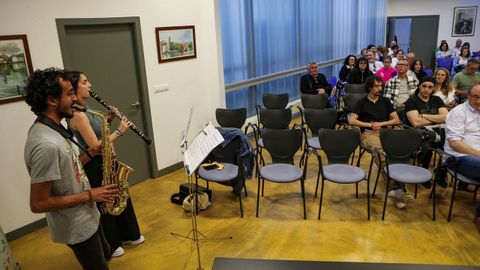 Presentación del poemario del argentino Diego Roel en Rianxo