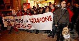Alrededor del 60 por ciento de la plantilla viguesa secund ayer la protesta.