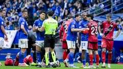 Momentos posteriores a la expulsin de Ilyas Chaira ante el Rayo