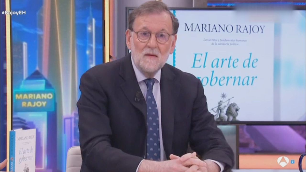 Rajoy asegura que Mazón «reconoció errores» y pregunta a los que siguen protestando en la calle: «¿Qué más quieren?»